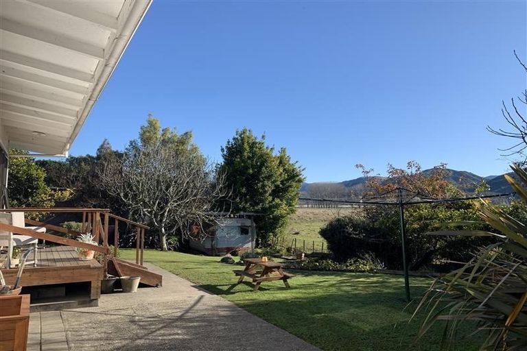 Photo of property in 37 School Road, Riwaka, Motueka, 7198