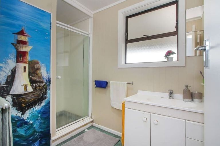 Photo of property in 33 Metcalfe Road, Ranui, Auckland, 0612