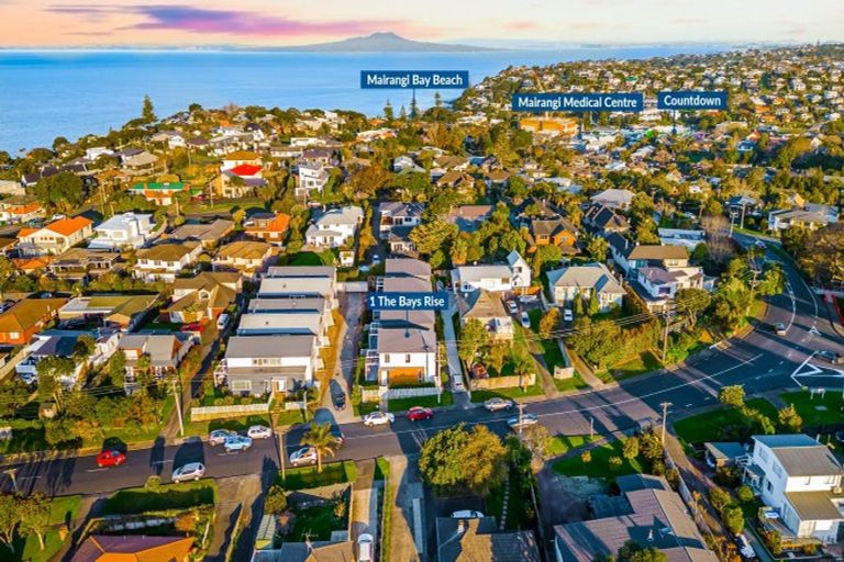 Photo of property in 1 The Bays Rise, Murrays Bay, Auckland, 0630