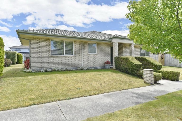 Photo of property in 28 Eyrewell Road, Pegasus, 7612