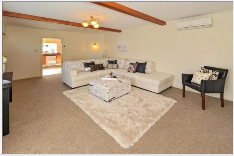 Photo of property in 41 Willis Road, Papakura, 2110