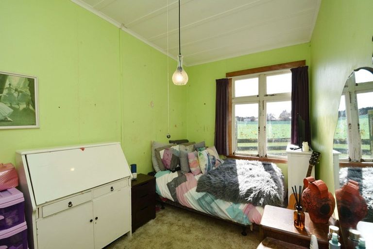 Photo of property in 96 Ryal Bush Wallacetown Road, Ryal Bush, Invercargill, 9876