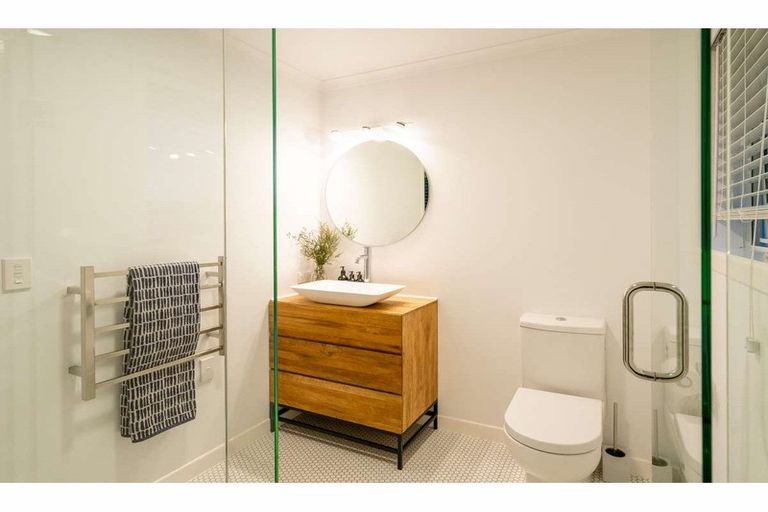 Photo of property in 73d Riddell Road, Kerikeri, 0230