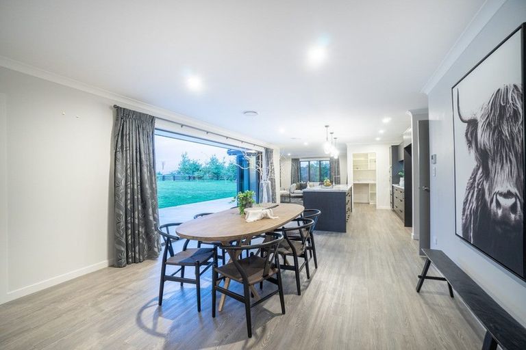 Photo of property in 7 Hartwell Drive, Kelvin Grove, Palmerston North, 4470