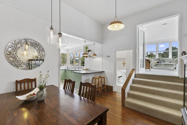 Photo of property in 99 Amohia Street, Paraparaumu, 5032