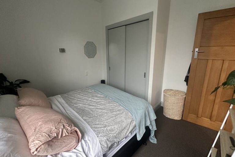 Photo of property in 98 Riddiford Street, Newtown, Wellington, 6021