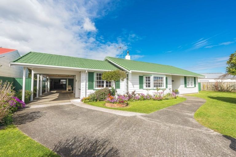 Photo of property in 3 Lindsey Crescent, Springvale, Whanganui, 4501