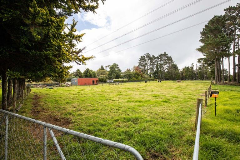 Photo of property in 42 Ridgewood Drive, Ridgewood, New Plymouth, 4371