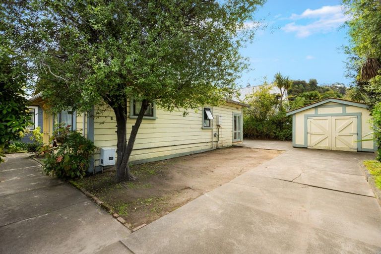 Photo of property in 151 Carlyle Street, Napier South, Napier, 4110