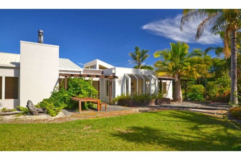 Photo of property in 211 Rangitane Road, Kerikeri, 0294