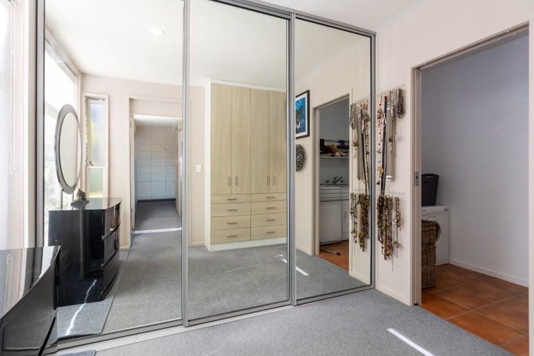 Photo of property in 6 Learmonth Avenue, Birkenhead, Auckland, 0626