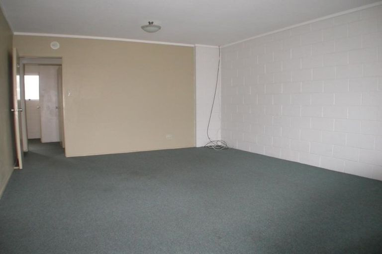 Photo of property in 15/11 Rotoiti Street, Johnsonville, Wellington, 6037