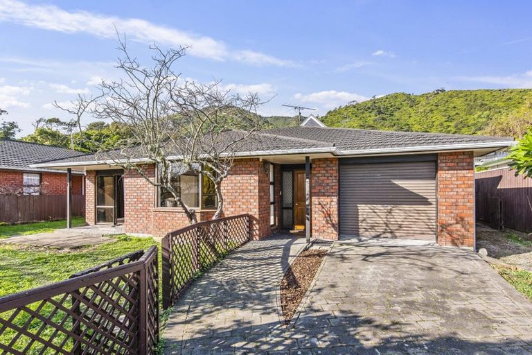 Photo of property in 29 Winara Avenue, Waikanae, 5036