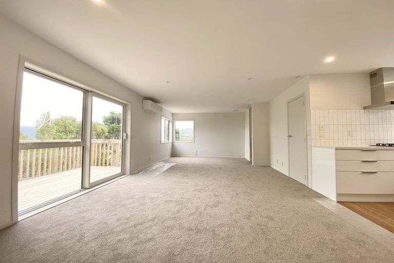 Photo of property in 11 Himalaya Crescent, Khandallah, Wellington, 6035