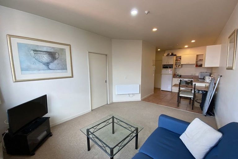 Photo of property in Terrace Tower Apartments, 12d/126 The Terrace, Wellington Central, Wellington, 6011