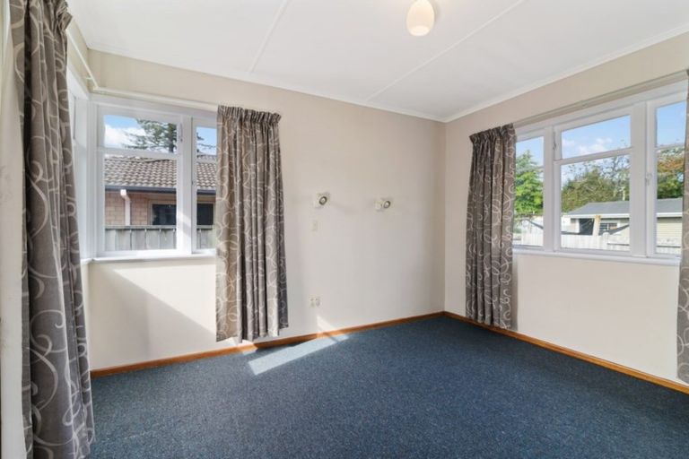 Photo of property in 23 Russell Road, Fairy Springs, Rotorua, 3015