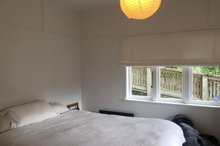 Photo of property in 100 Farnham Street, Mornington, Wellington, 6021