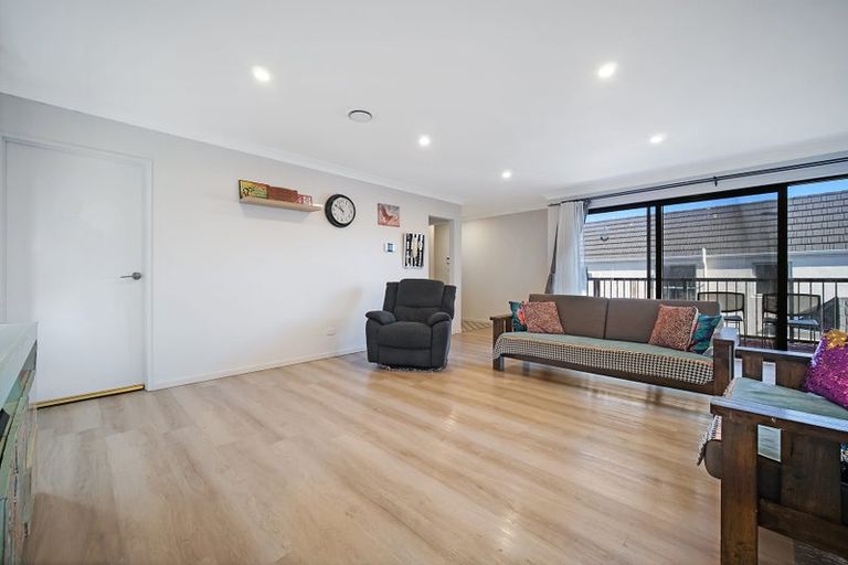Photo of property in 10c Finchley Road, Torbay, Auckland, 0632