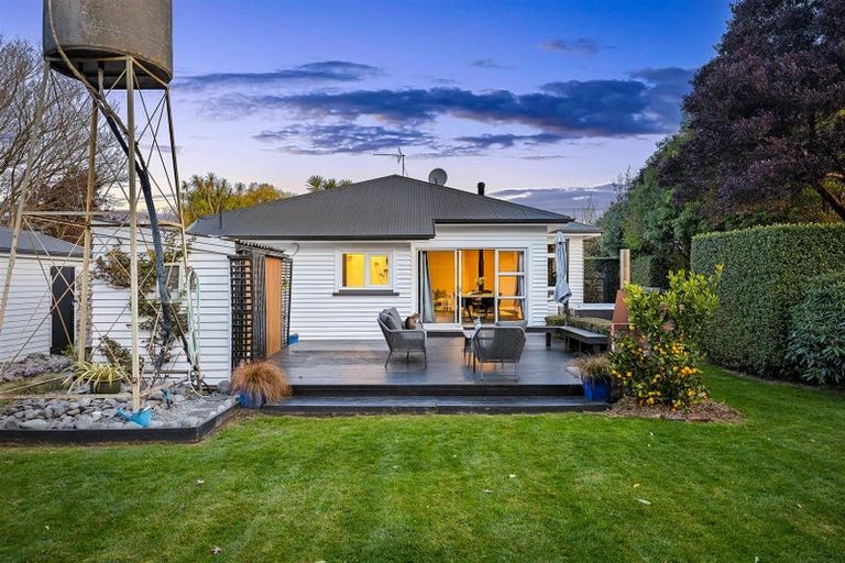 Photo of property in 27 Hastings Street, Southbridge, 7602