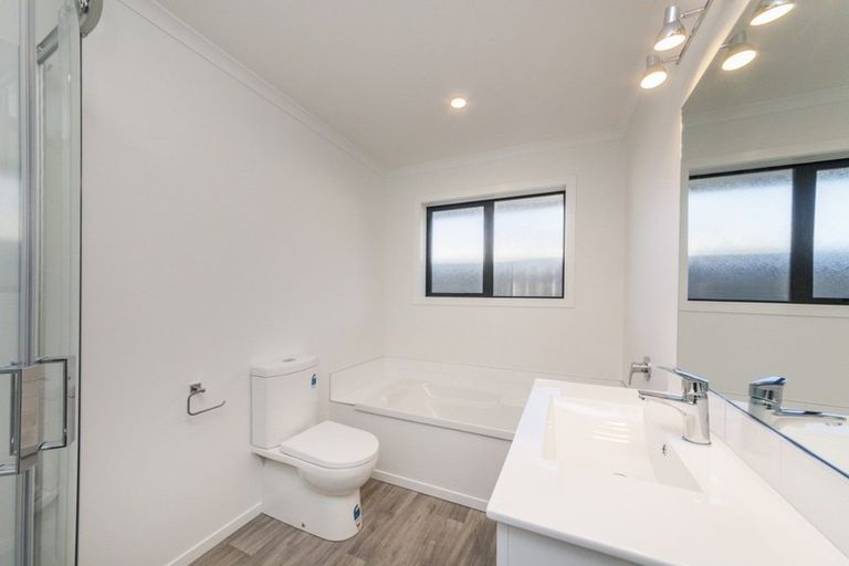 Photo of property in 29a Chelwood Street, Takaro, Palmerston North, 4412