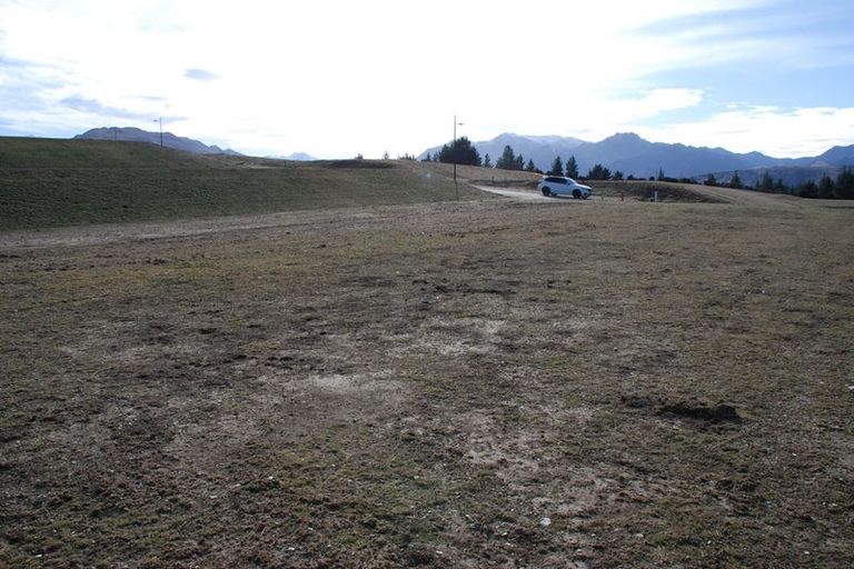 Photo of property in 3 Lauderdale Lane, Wanaka, 9305