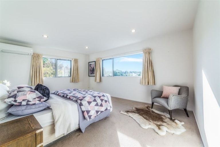Photo of property in 22a Gerontius Glade, Torbay, Auckland, 0630