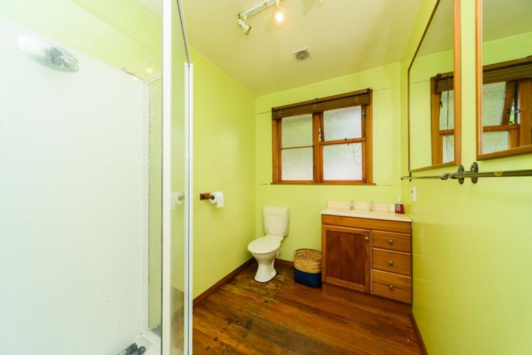 Photo of property in 19 Hewitts Road, Linton, Palmerston North, 4472