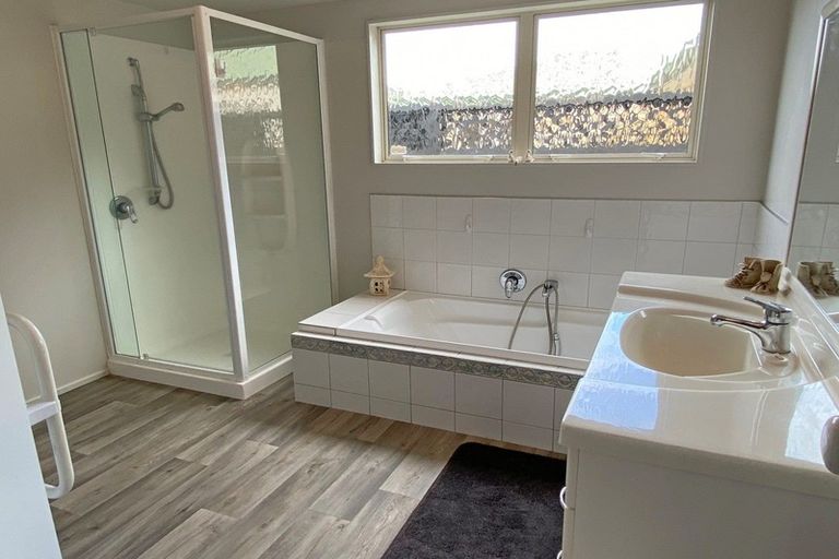 Photo of property in 56 Highfields Drive, Katikati, 3129