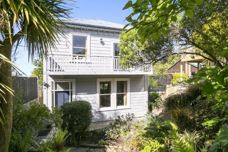 Photo of property in 67 Elm Row, Dunedin Central, Dunedin, 9016