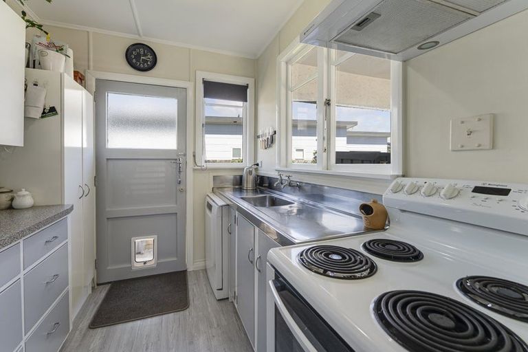 Photo of property in 21 Centennial Road, Tahunanui, Nelson, 7011