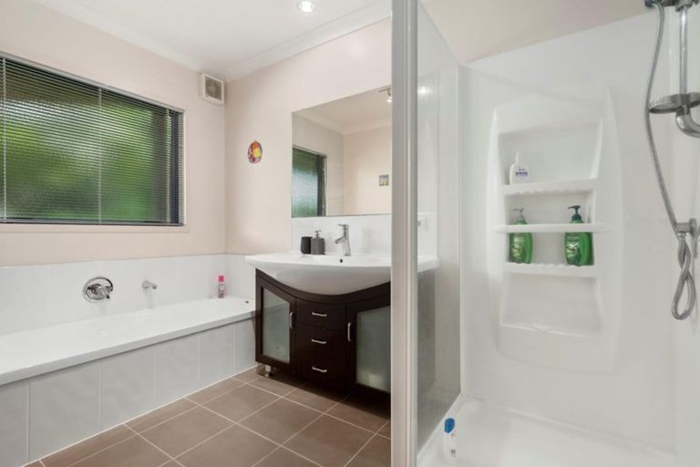 Photo of property in 114 Osprey Drive, Welcome Bay, Tauranga, 3112