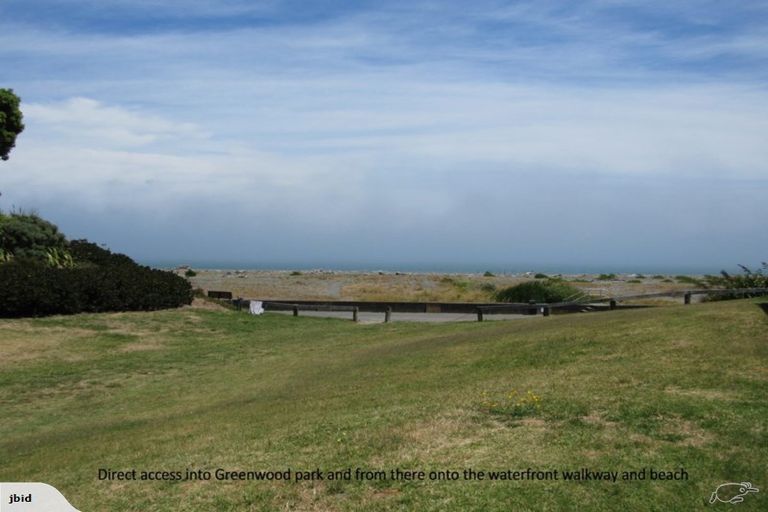 Photo of property in 404 Muritai Road, Eastbourne, Lower Hutt, 5013