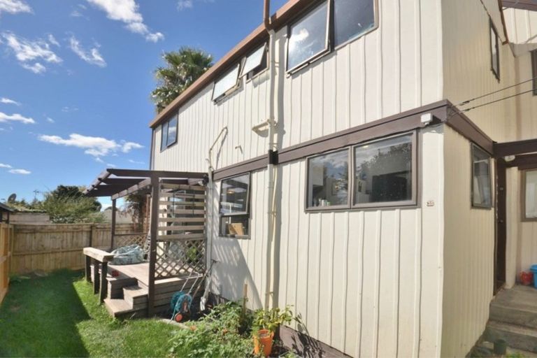 Photo of property in 2/506 Devonport Road, Tauranga South, Tauranga, 3112