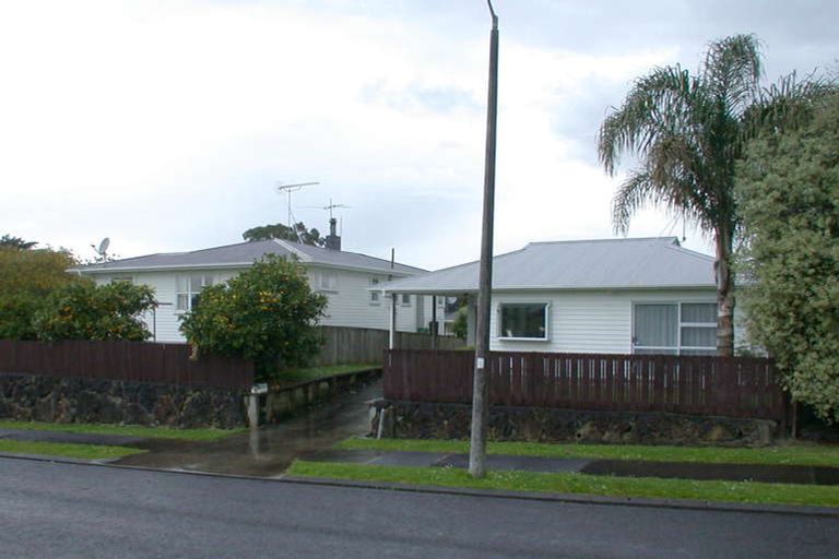 Photo of property in 81 Ennis Avenue, Pakuranga Heights, Auckland, 2010