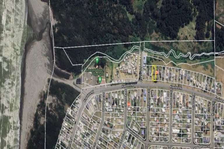 Photo of property in 40 Koputara Road, Himatangi Beach, Foxton, 4891