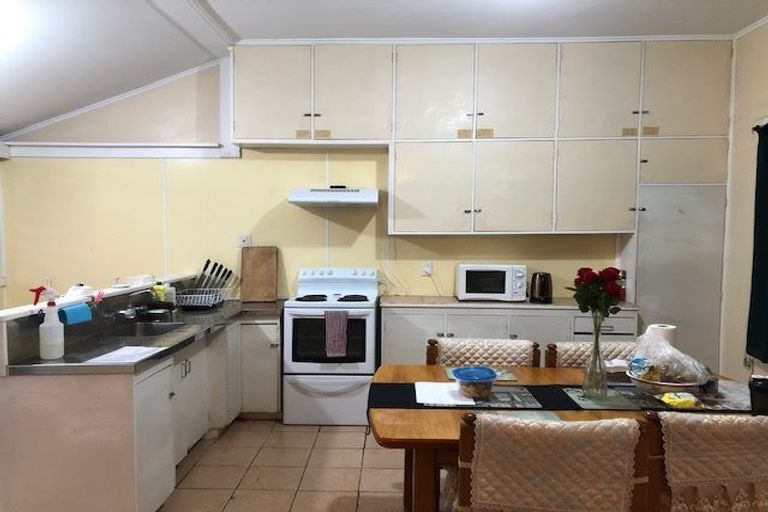 Photo of property in 297b Porchester Road, Takanini, 2112