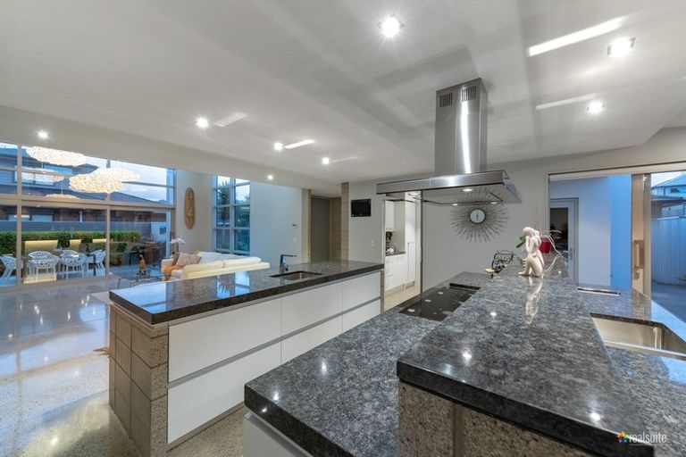 Photo of property in 94b Epuni Street, Epuni, Lower Hutt, 5011