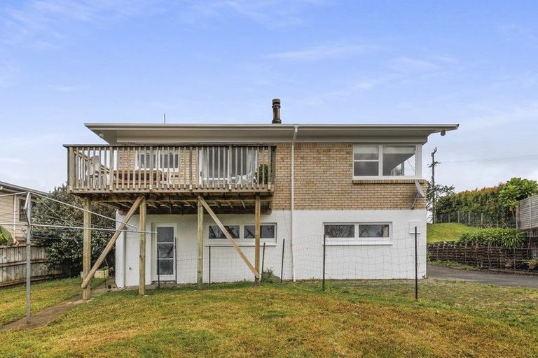 Photo of property in 49 Gorge Road, Maungaturoto, 0520