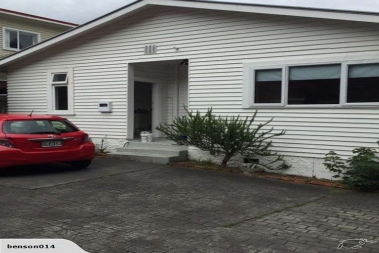 Photo of property in 56 Delhi Crescent, Khandallah, Wellington, 6035