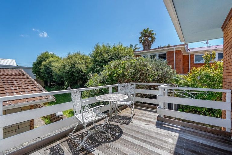 Photo of property in 1/7 Hart Road, Hauraki, Auckland, 0622