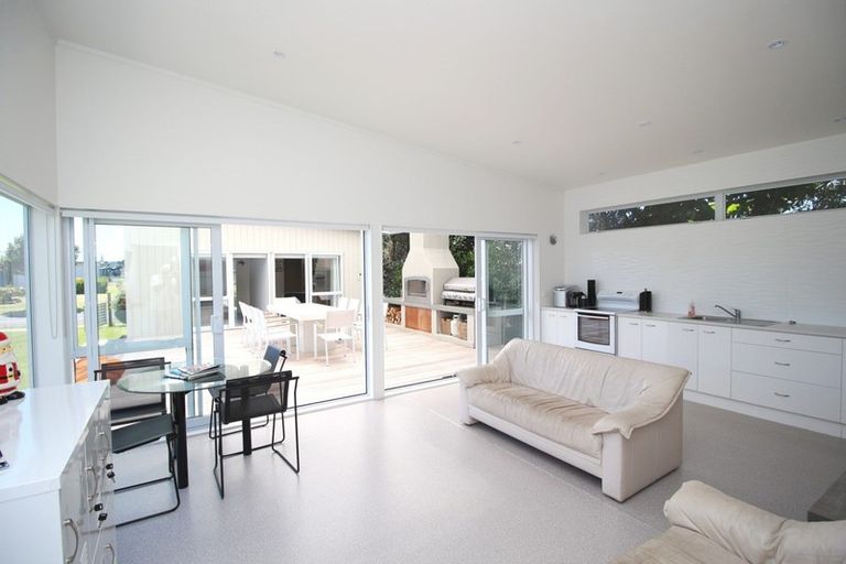 Photo of property in 134 Harbour Drive, Matarangi, Whitianga, 3592