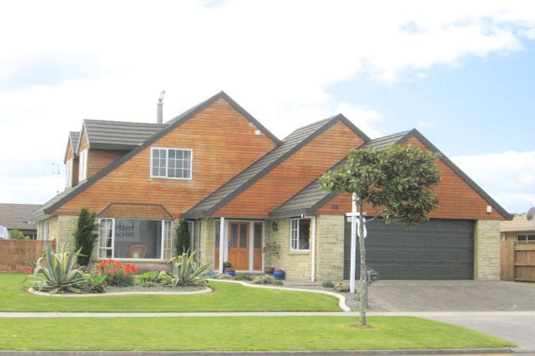 Photo of property in 45 Gravatt Road, Papamoa Beach, Papamoa, 3118