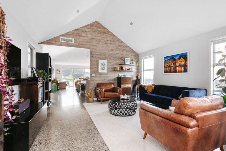 Photo of property in 20 Lynley Park Drive, Omokoroa, 3114