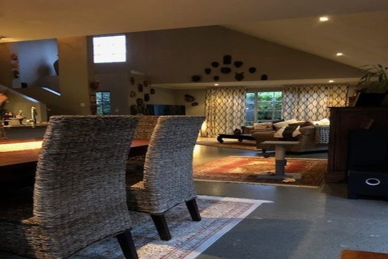 Photo of property in 116b Mcleod Road, Te Atatu South, Auckland, 0610