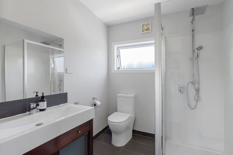 Photo of property in 4 Rotten Row, Waikuku Beach, 7473