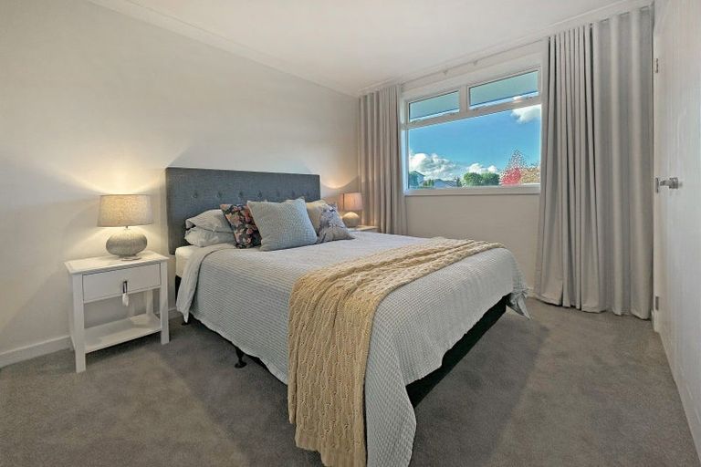 Photo of property in 19 Montgomery Crescent, Kinloch, Taupo, 3377