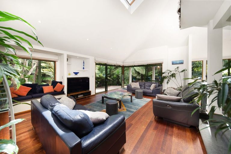 Photo of property in 2/38 Patons Road, Howick, Auckland, 2014