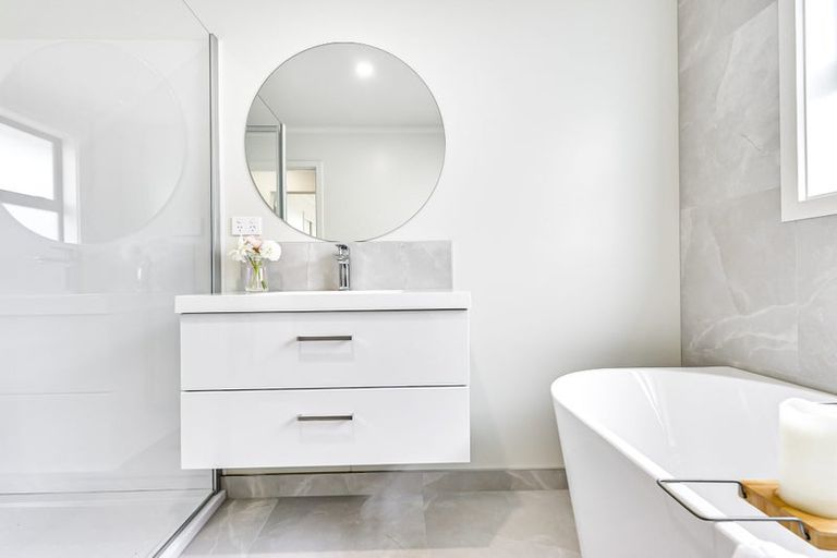 Photo of property in 10 Oralee Terrace, Peacocke, Hamilton, 3206