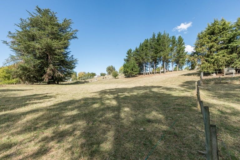 Photo of property in 48 Kenderdine Road, Elsthorpe, Otane, 4277