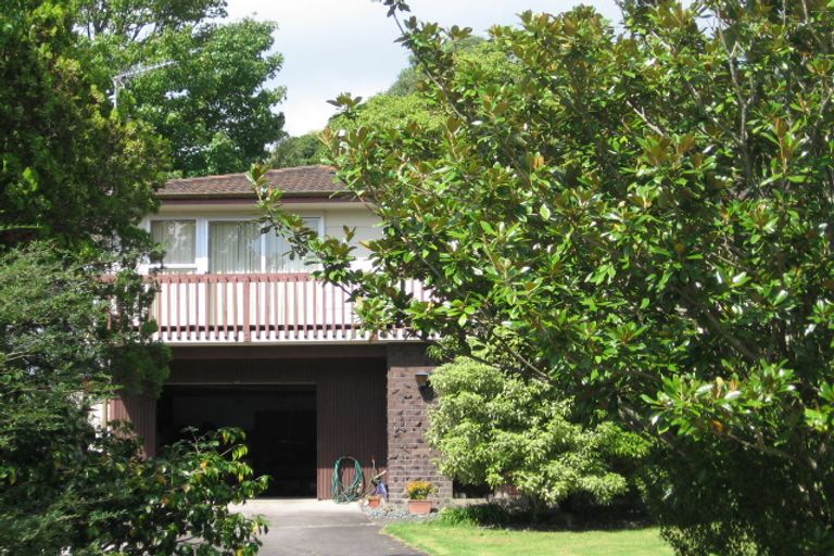 Photo of property in 6 Lemnos Place, Titirangi, Auckland, 0604